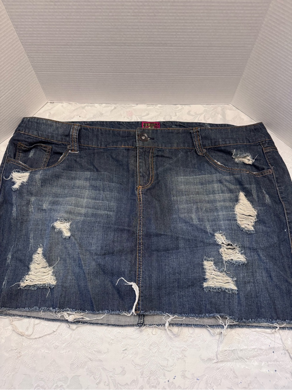 Torrid Size 26 Raw Hem Mini Jean Skirt Y2K Stitching Distressed Denim Cotton